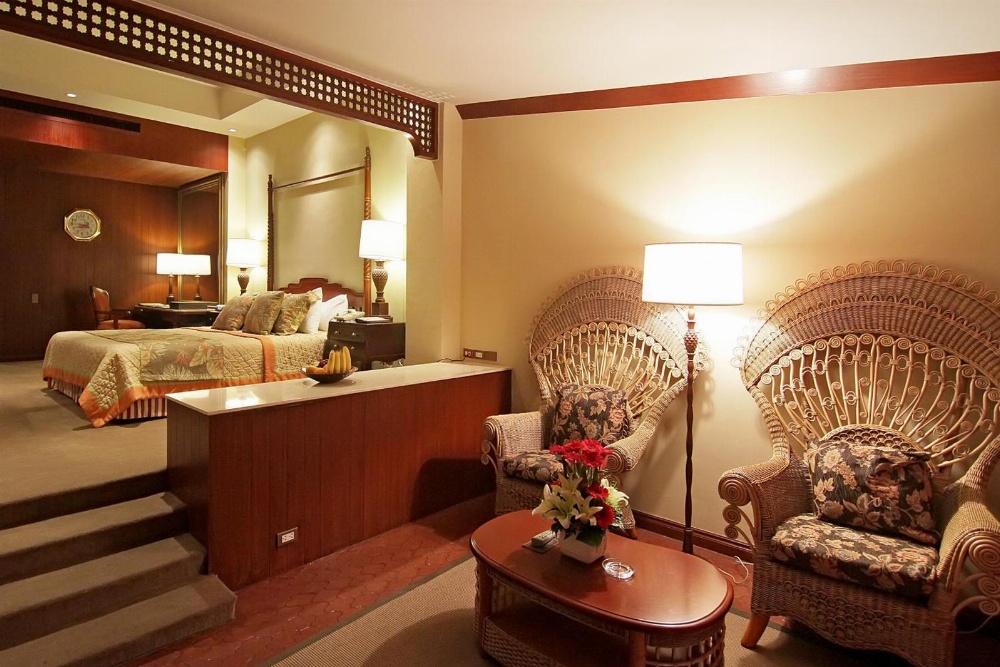 The Manila Hotel - Multiple Use Hotel